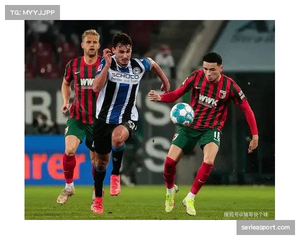 评论：随着前锋回撤组织成为常态，德甲各队防守中场的职责变得空前复杂。